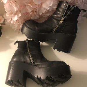 UNIF RIVAL BOOTS